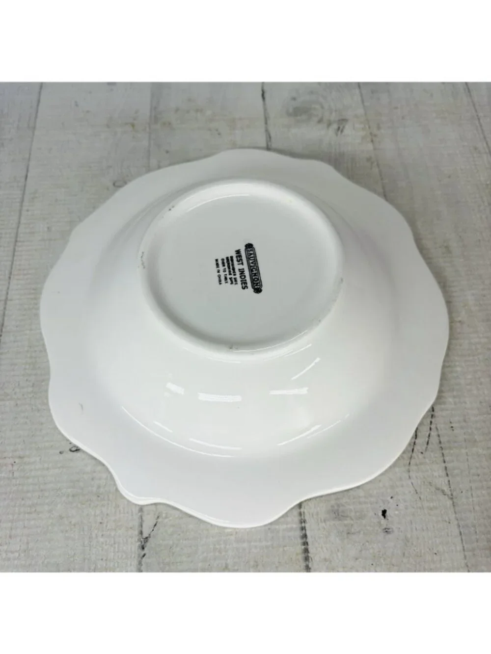 Sauvignon WEST INDIES  Green Rim Palm Tree Scalloped Large Rim Soup Bowls Set 4